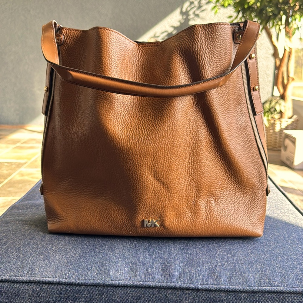 Large Michael Kors handbag Brown-Beige